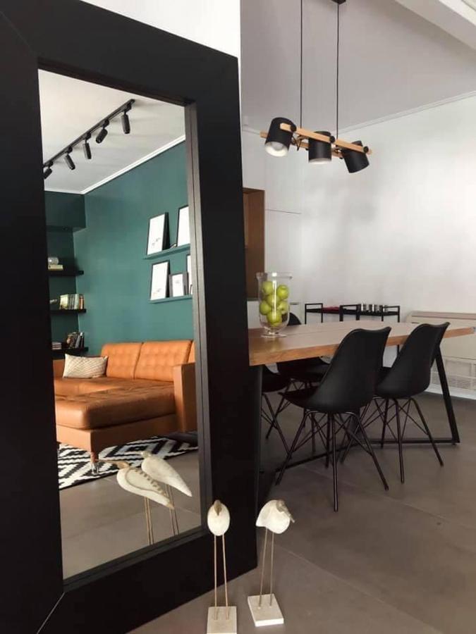 Novi'S Luxury Apartment 1 ジロカストラ エクステリア 写真