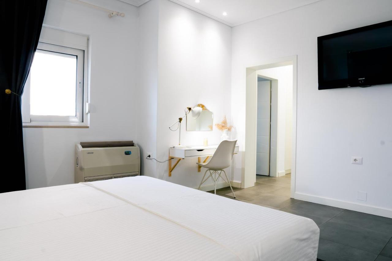 Novi'S Luxury Apartment 1 ジロカストラ エクステリア 写真